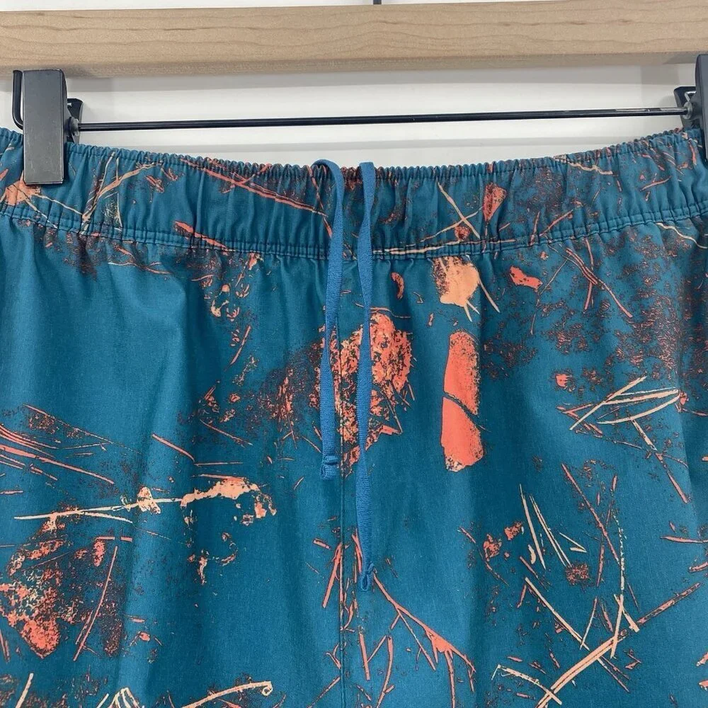 The North Face Men's Size Large Wander Shorts Teal Orange